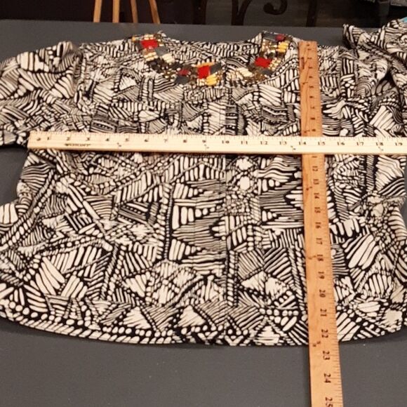 NWOT Ruby Rd Cream and Black Print Jacket - Picture 9 of 9